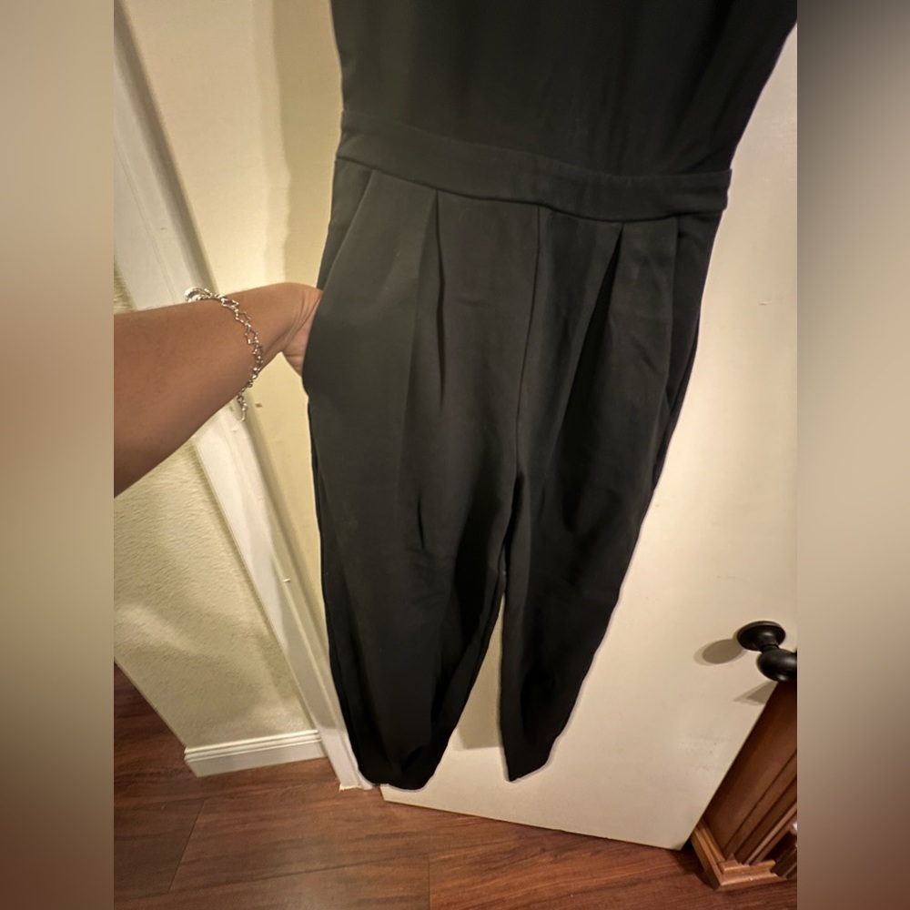 Express baggie legs jumpsuit size S thick material - Picture 4 of 8
